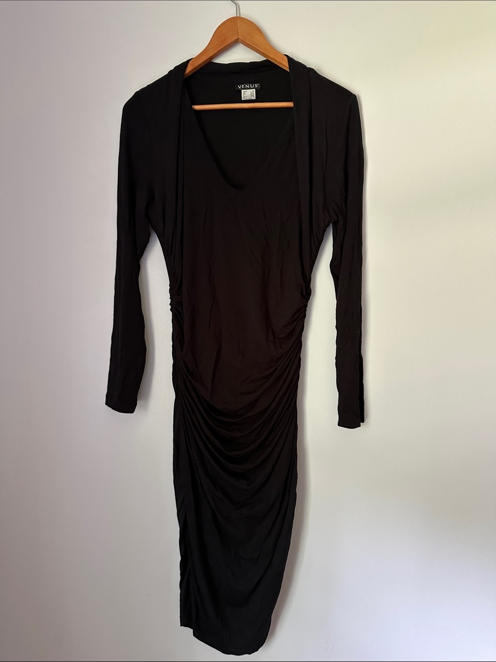 NWOT VENUS Black Long Sleeve Ruched Bodycon Midi Dress Lined